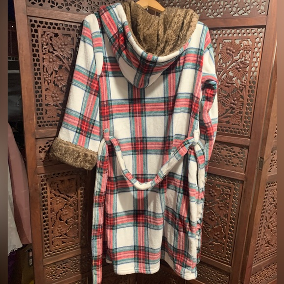 PLAID ROBE WITH FUR - Picture 2 of 2